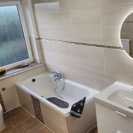 Vacation With 1 Bedroom