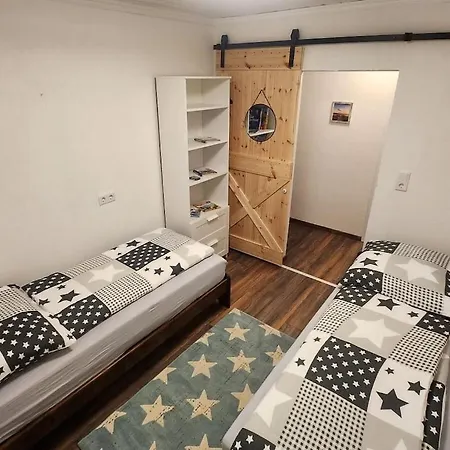 Vacation With 1 Bedroom Tatil Evi